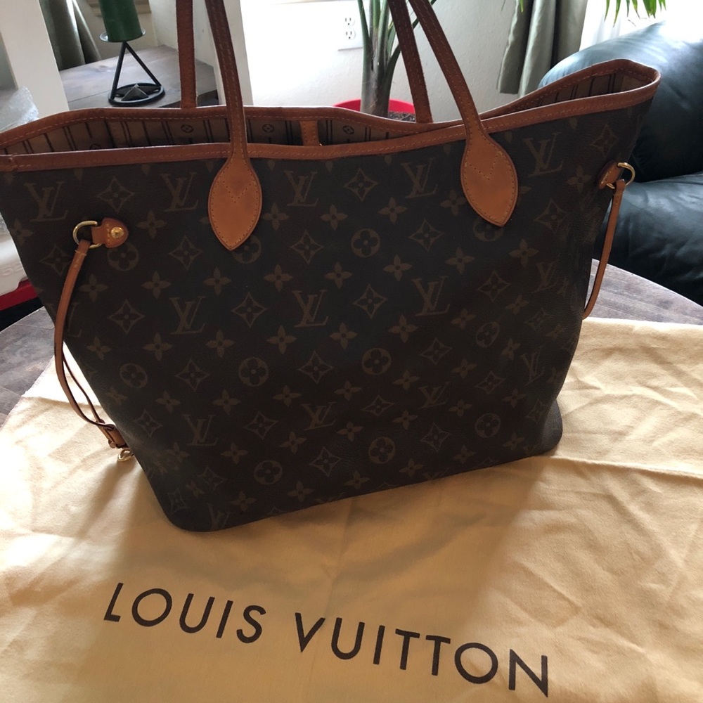 Louis Vuitton Neverfull MM